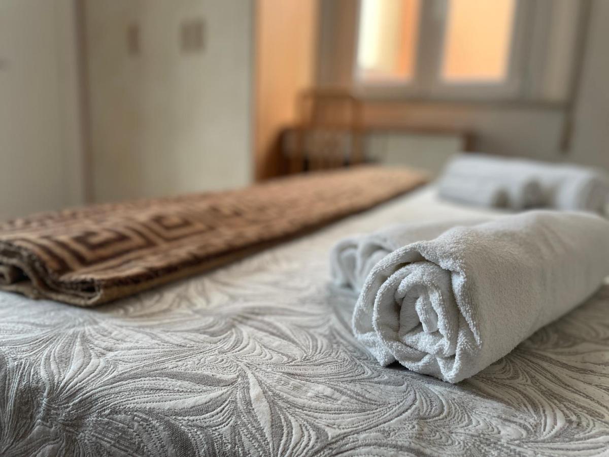 Hotel Alex Римини Экстерьер фото